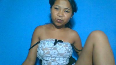 elinah_xxx live cam on Cam4
