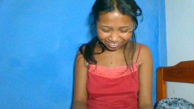 elinah_xxx live cam on Cam4
