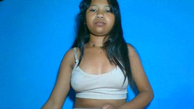 elinah_xxx live cam on Cam4