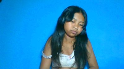 elinah_xxx live cam on Cam4