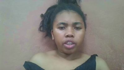 elisa53524 live cam on Cam4