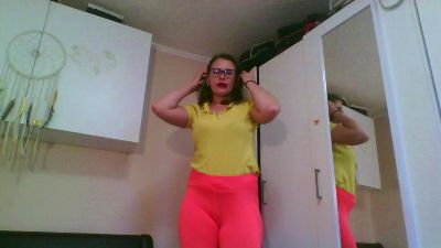 elisa8 live cam on Cam4