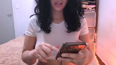 elisaroma29 live cam on Cam4