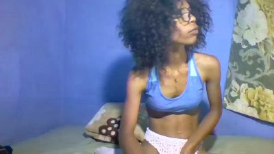 elissa451 live cam on Cam4