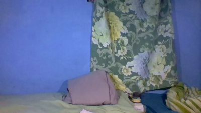 elissa451 live cam on Cam4