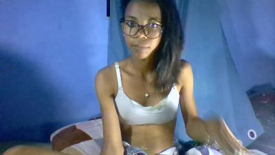 elissa451 live cam on Cam4