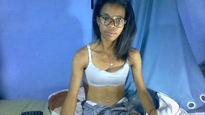 elissa451 live cam on Cam4