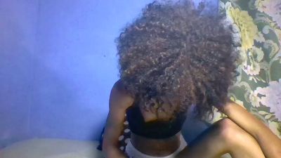 elissa451 live cam on Cam4