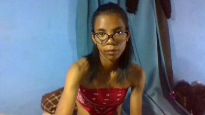 elissa451 live cam on Cam4