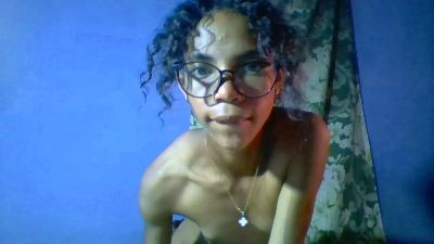 elissa451 live cam on Cam4