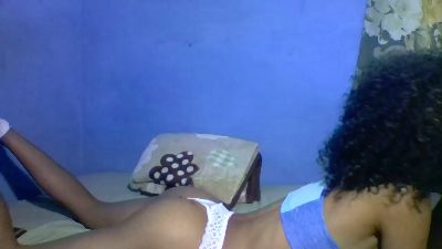 elissa451 live cam on Cam4