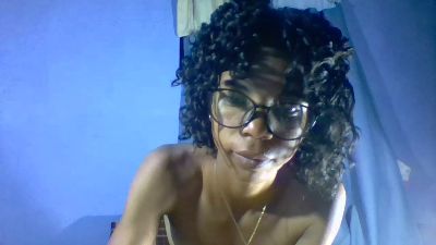 elissa451 live cam on Cam4