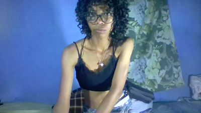 elissa451 live cam on Cam4