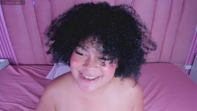 elizabethbloom live cam on Cam4