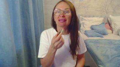 elizaveta1 live cam on Cam4