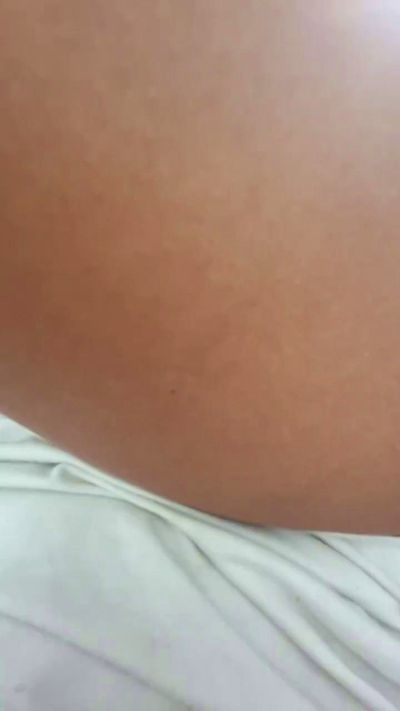 ella22 live cam on Cam4