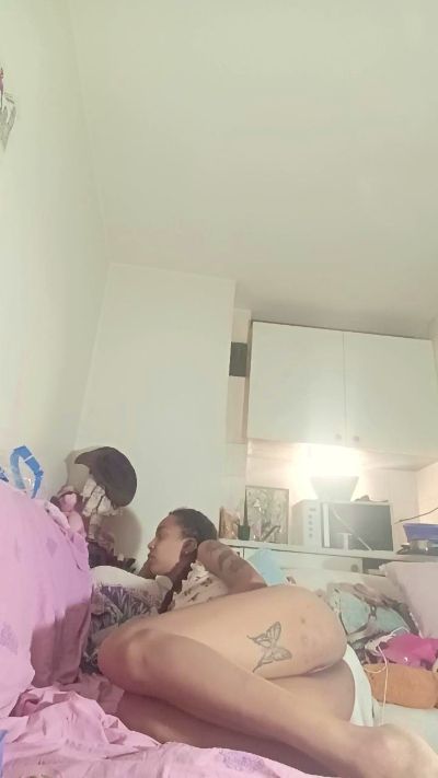elleblue_sexy live cam on Cam4