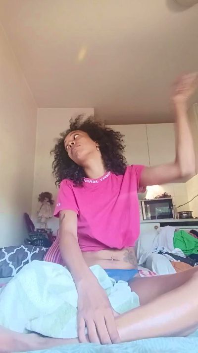 elleblue_sexy live cam on Cam4