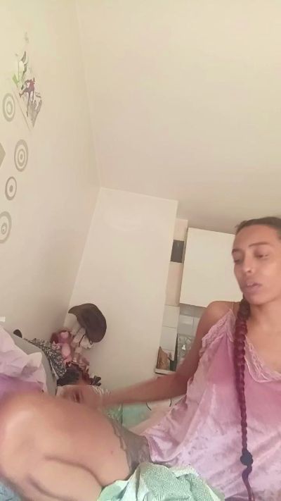 elleblue_sexy live cam on Cam4