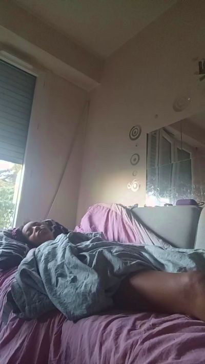 elleblue_sexy live cam on Cam4
