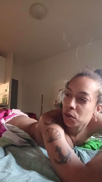 elleblue_sexy live cam on Cam4