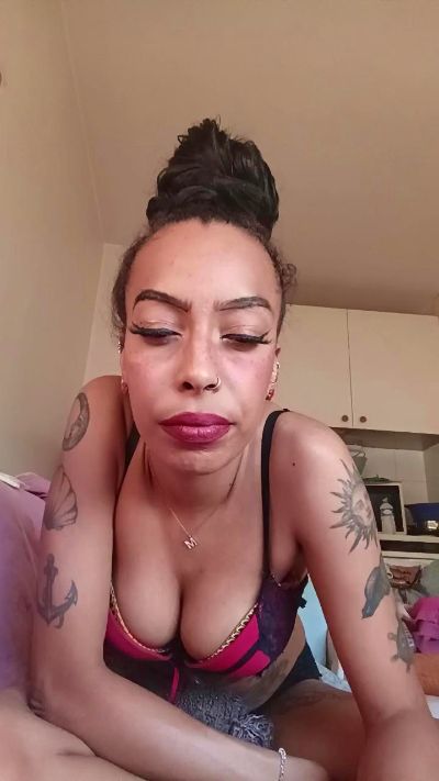 elleblue_sexy live cam on Cam4