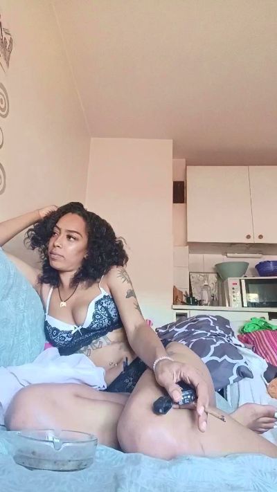 elleblue_sexy live cam on Cam4