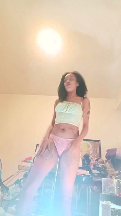 elleblue_sexy live cam on Cam4