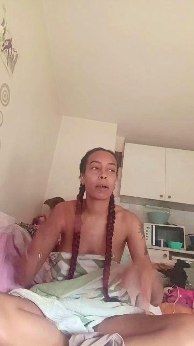 elleblue_sexy live cam on Cam4