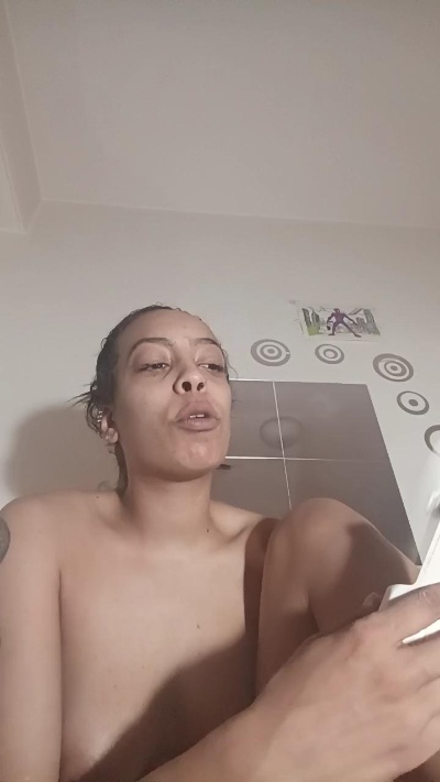 elleblue_sexy live cam on Cam4
