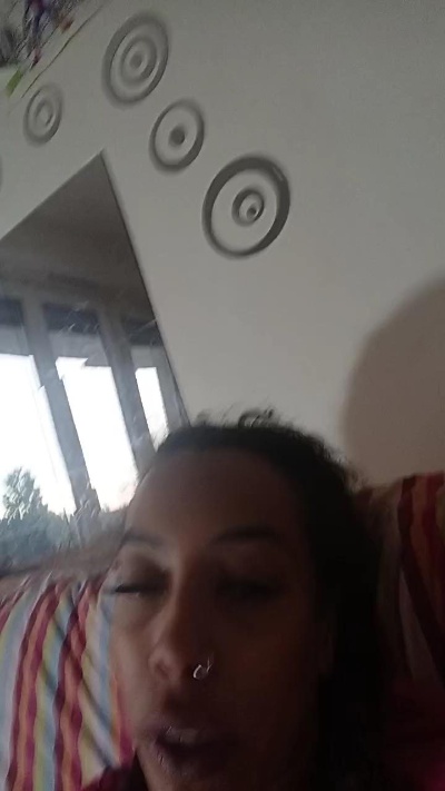 elleblue_sexy live cam on Cam4