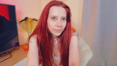 ellianora live cam on Cam4