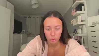 ells2422 live cam on Cam4