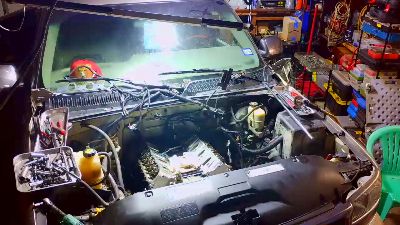 elpaso_mechanic live cam on Cam4