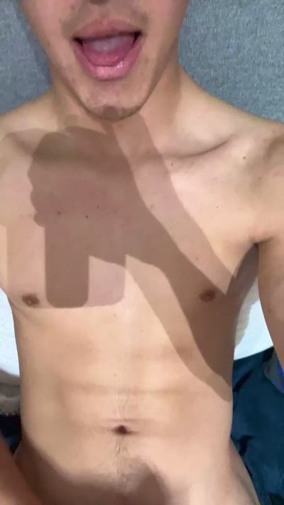 elpolla37 live cam on Cam4