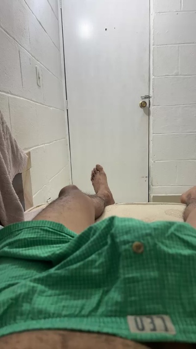 elver329 live cam on Cam4