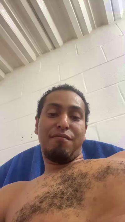 elver329 live cam on Cam4