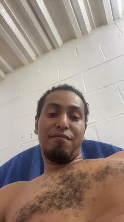 elver329 live cam on Cam4