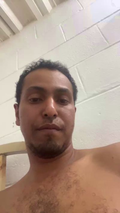 elver329 live cam on Cam4