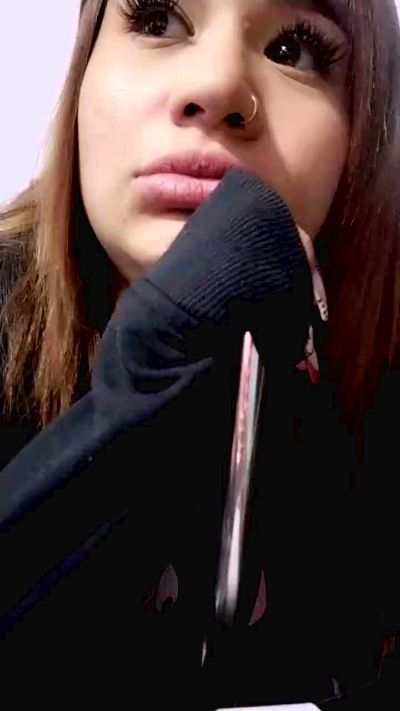 ema_GW live cam on Cam4