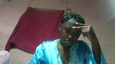 emeli2 live cam on Cam4