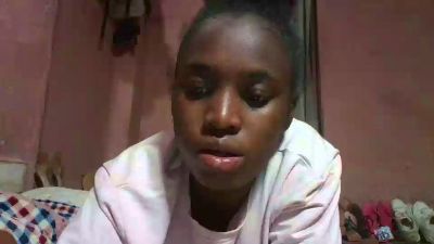 emeli2 live cam on Cam4