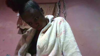 emeli2 live cam on Cam4