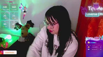emerald00_ live cam on Cam4