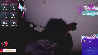 emerald00_ live cam on Cam4