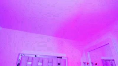 emili_clark live cam on Cam4