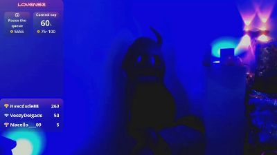 emili_roux live cam on Cam4