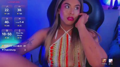 emili_roux live cam on Cam4
