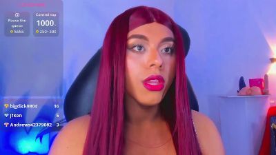 emili_roux live cam on Cam4