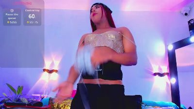 emili_roux live cam on Cam4